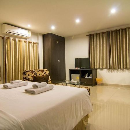 At Home At Udon Udon Thani Buitenkant foto